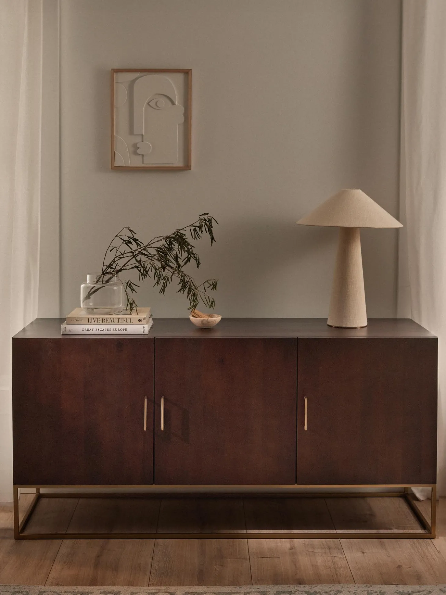 Aparador De Madera Maciza Lyle