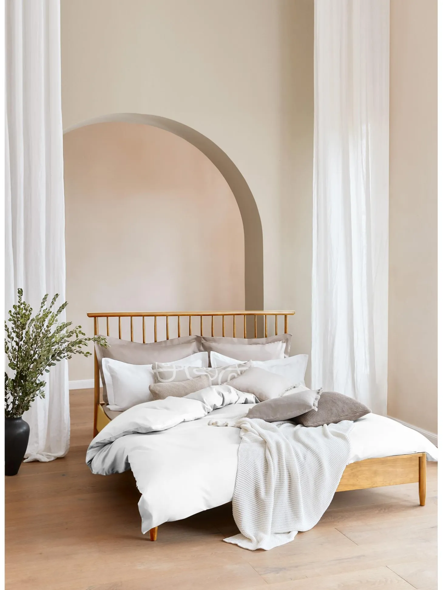 Cama De Madera De Pino Maciza Windsor, Con Cabecero