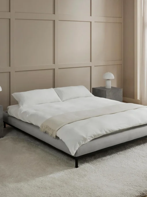 Cama Tapizada Meya