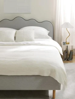 Cama Tapizada Romy, Con Cabecero