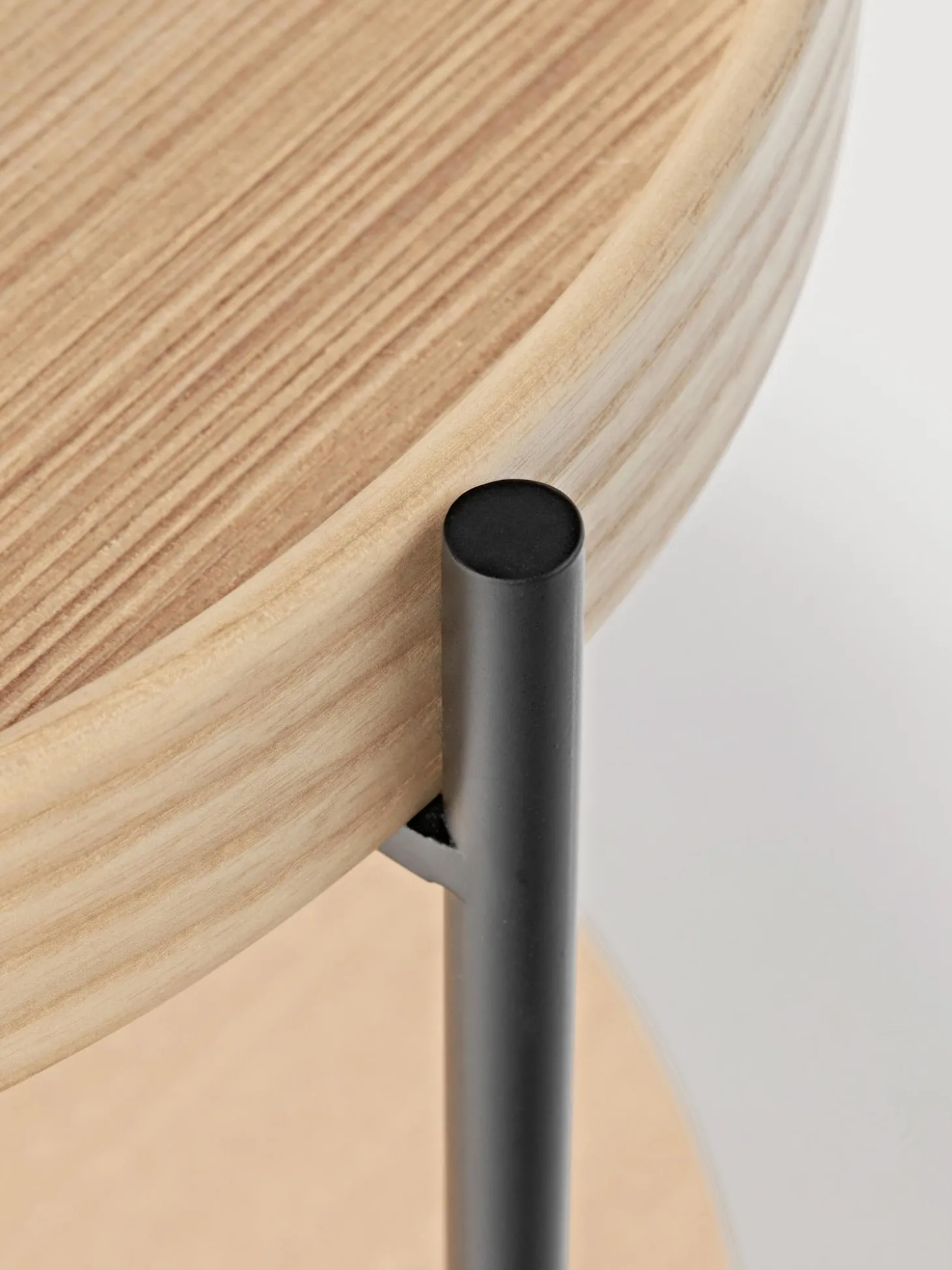Mesa Auxiliar De Madera Renee