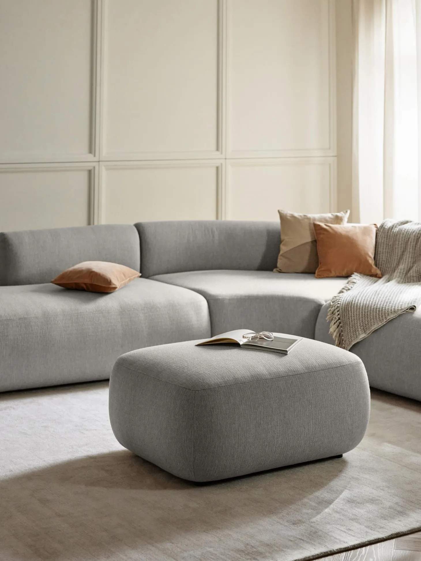 Reposapies Puf Sofia