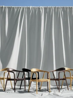 Silla Con Reposabrazos De Madera Angelina