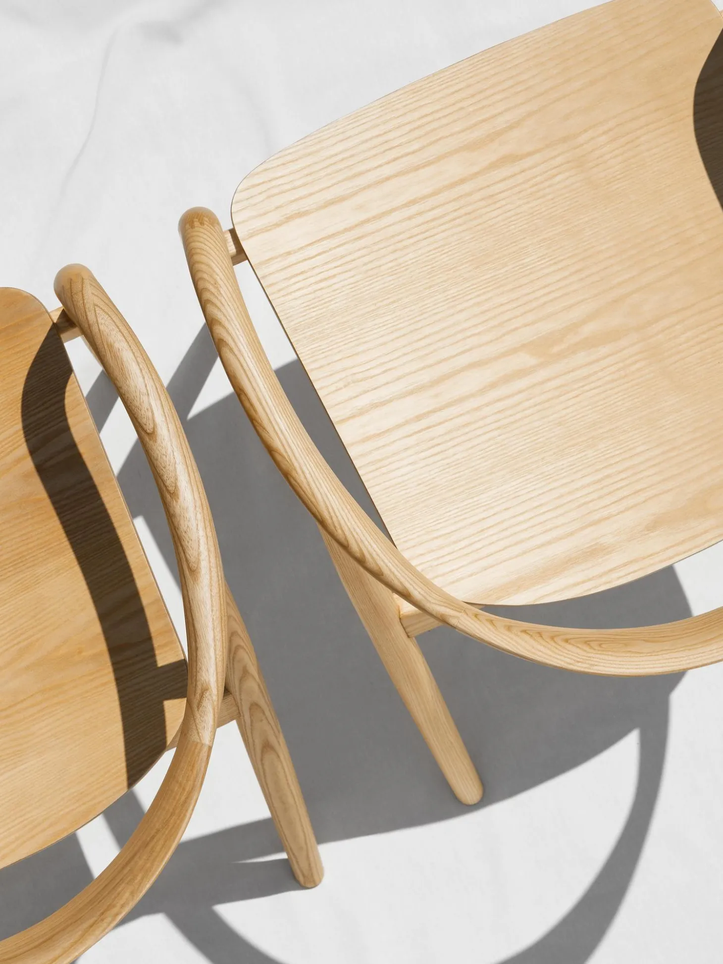 Silla Con Reposabrazos De Madera Angelina