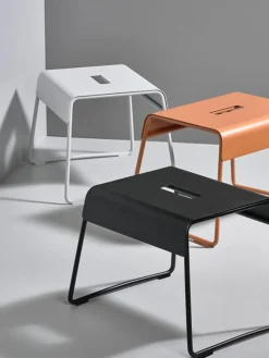 Taburete De Metal Aguina