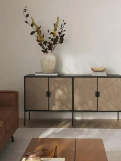 Aparador Con Puertas De Madera De Mango Maciza June