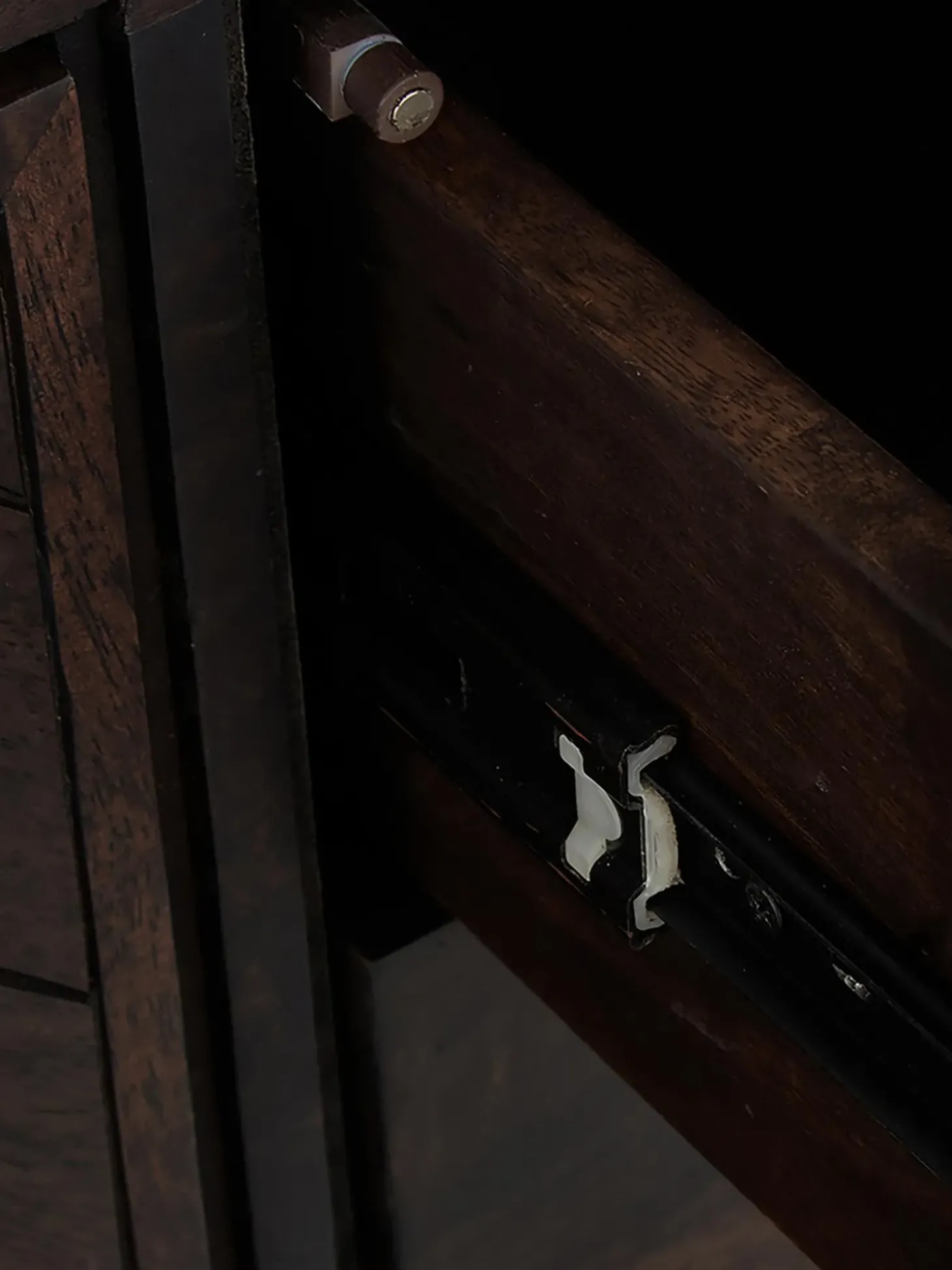 Aparador De Madera Maciza Luca