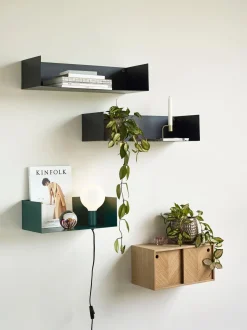 Aparador De Pared De Madera De Roble Con Diseno En Espiga Herringbone