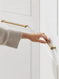 Armario Modular Charlotte, 6 Puertas (300 Cm), Diferentes Variantes