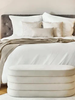 Banco De Terciopelo Alto