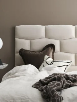 Cabecero Tapizado En Terciopelo Teggan