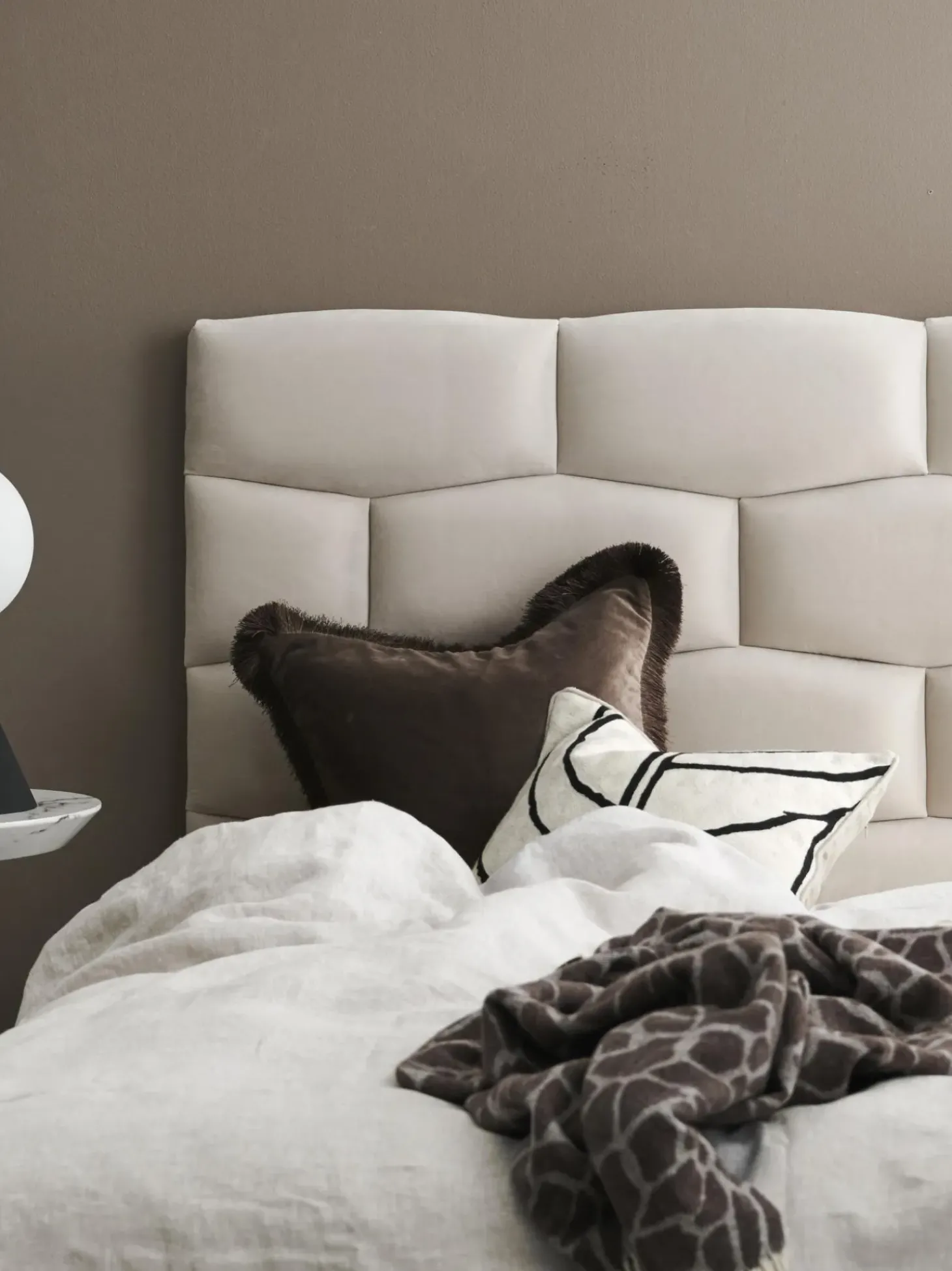 Cabecero Tapizado En Terciopelo Teggan