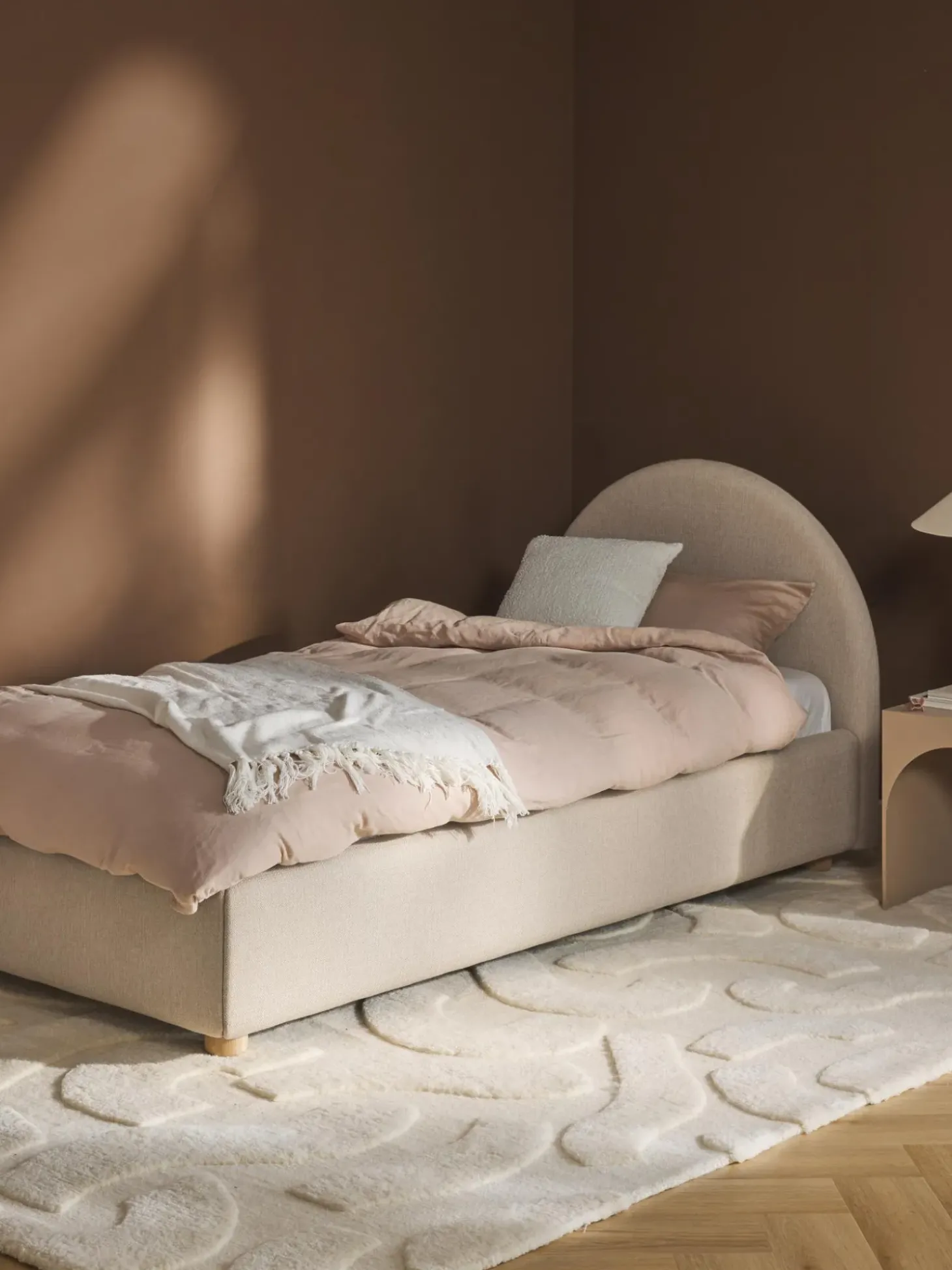 Cama Individual Ebba, Con Espacio De Almacenamiento