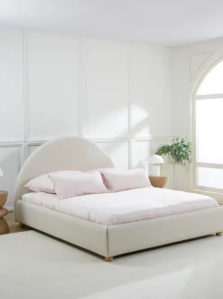 Cama Tapizada En Tejido Boucle Ebba