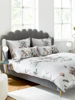 Cama Tapizada En Terciopelo Glamour