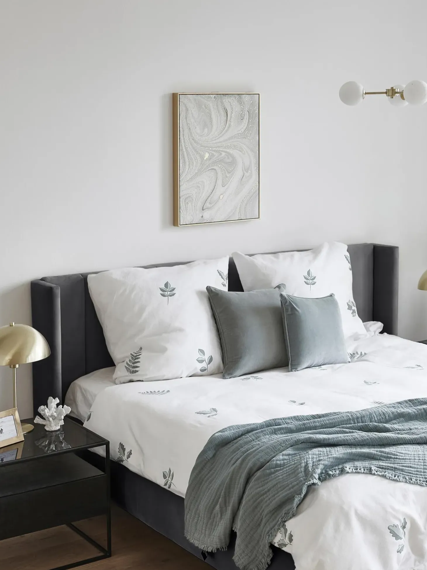 Cama Tapizada En Terciopelo Dusk