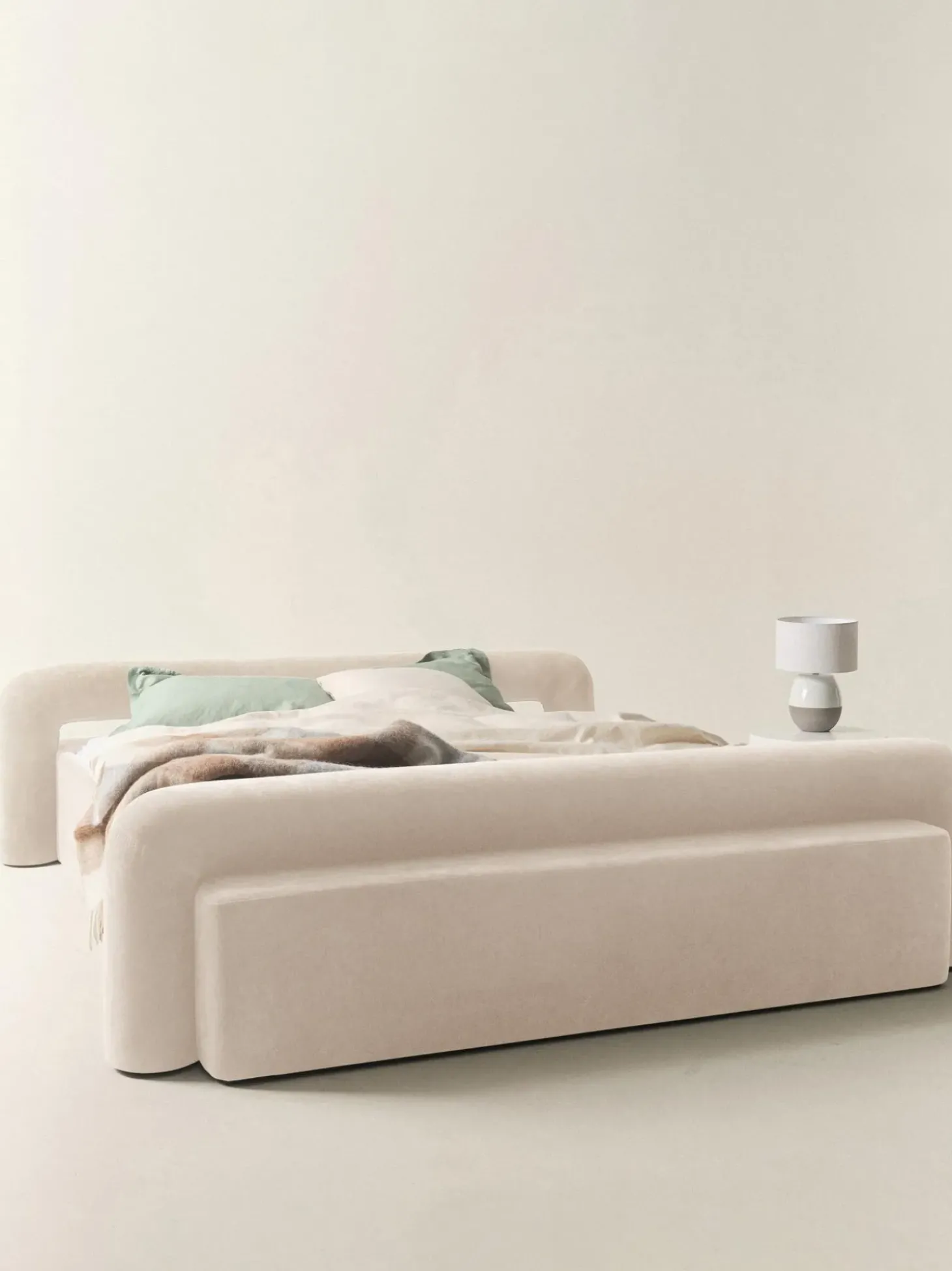 Cama Tapizada Komoro