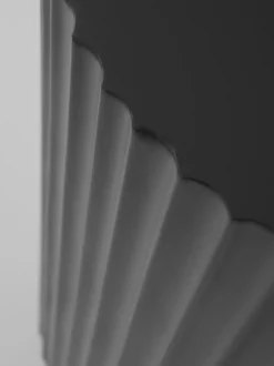 Columna Decorativa Mate Lunden