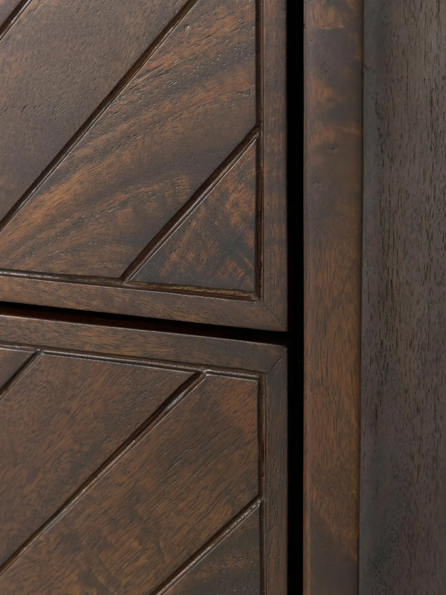 Comoda De Madera De Mango Con Cajones Luca