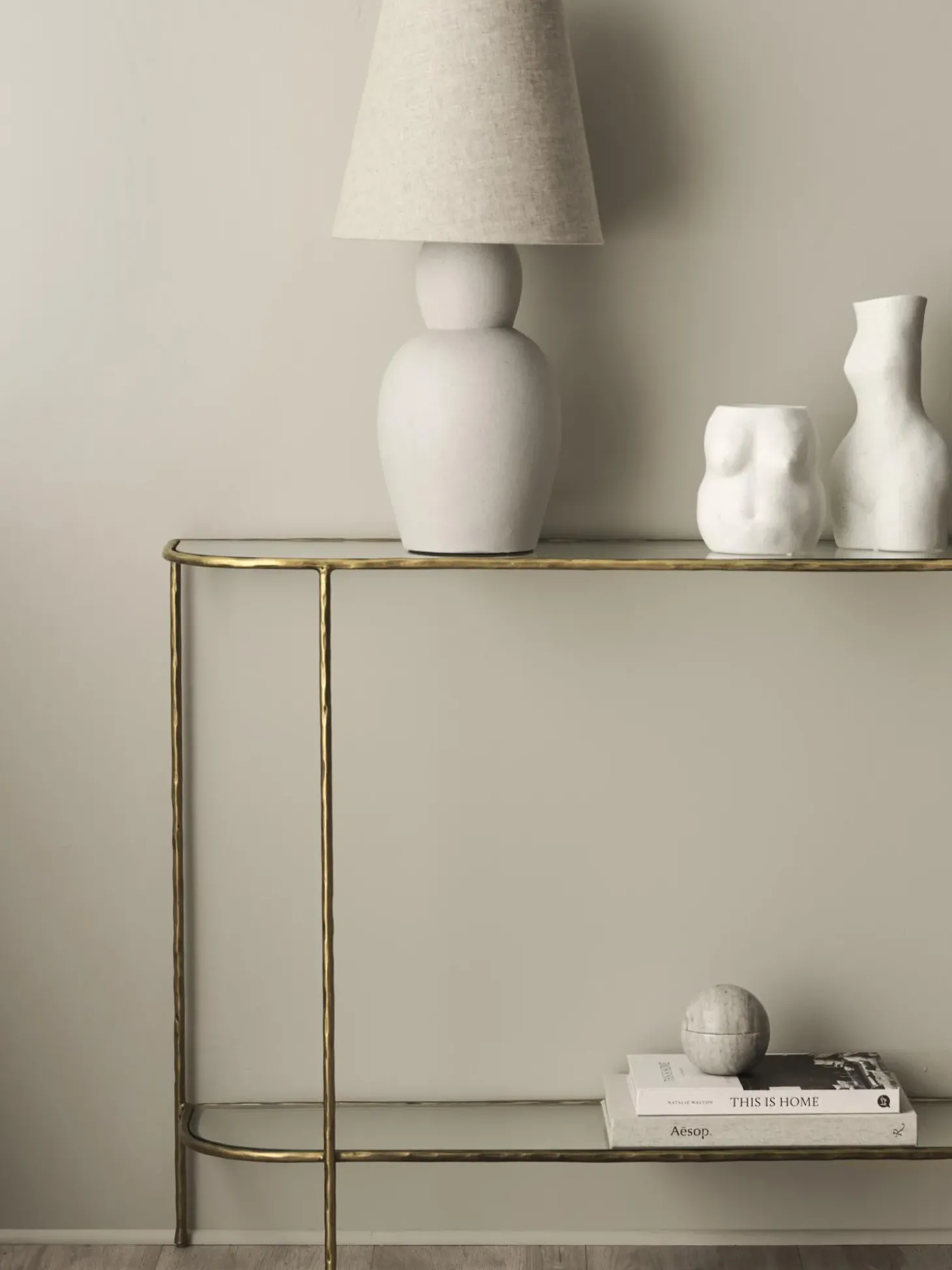 Consola De Metal Petit