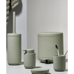 Escobilla De Bano Ume