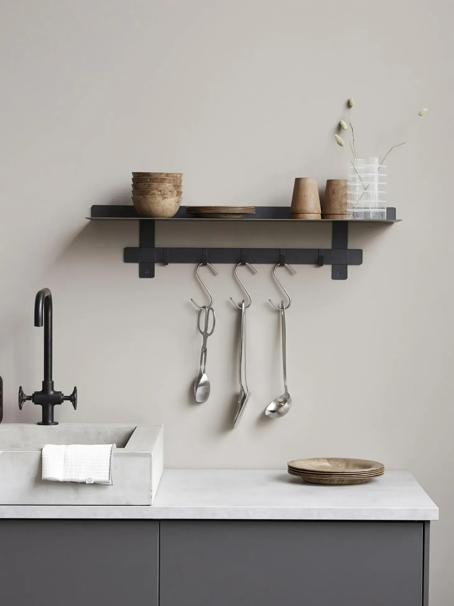 Estante De Pared De Metal Tag, 5 Ganchos