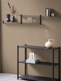 Estanteria De Madera De Roble Sceene