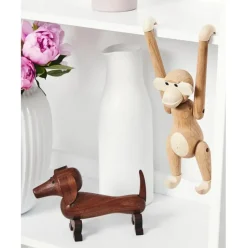 Figura Decorativa De Madera De Nogal Hund