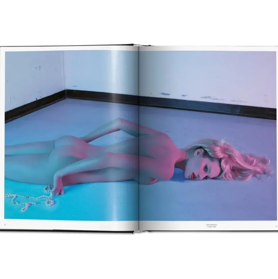 Libro Ilustrado Mert Alas And Marcus Piggott