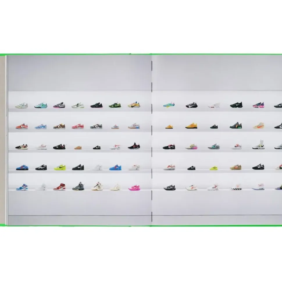 Libro Ilustrado Nike - Icons