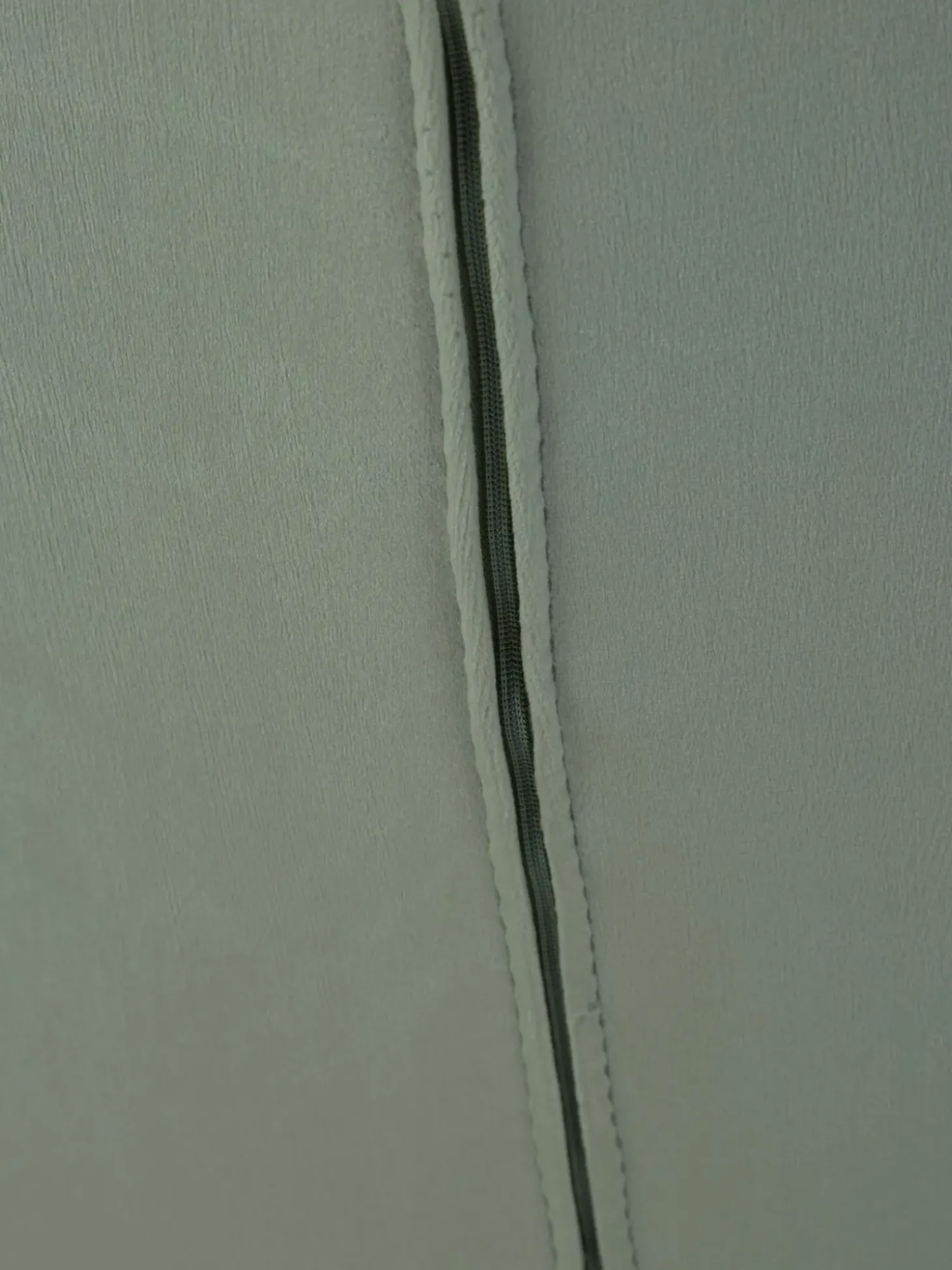 Mecedora De Terciopelo Wing