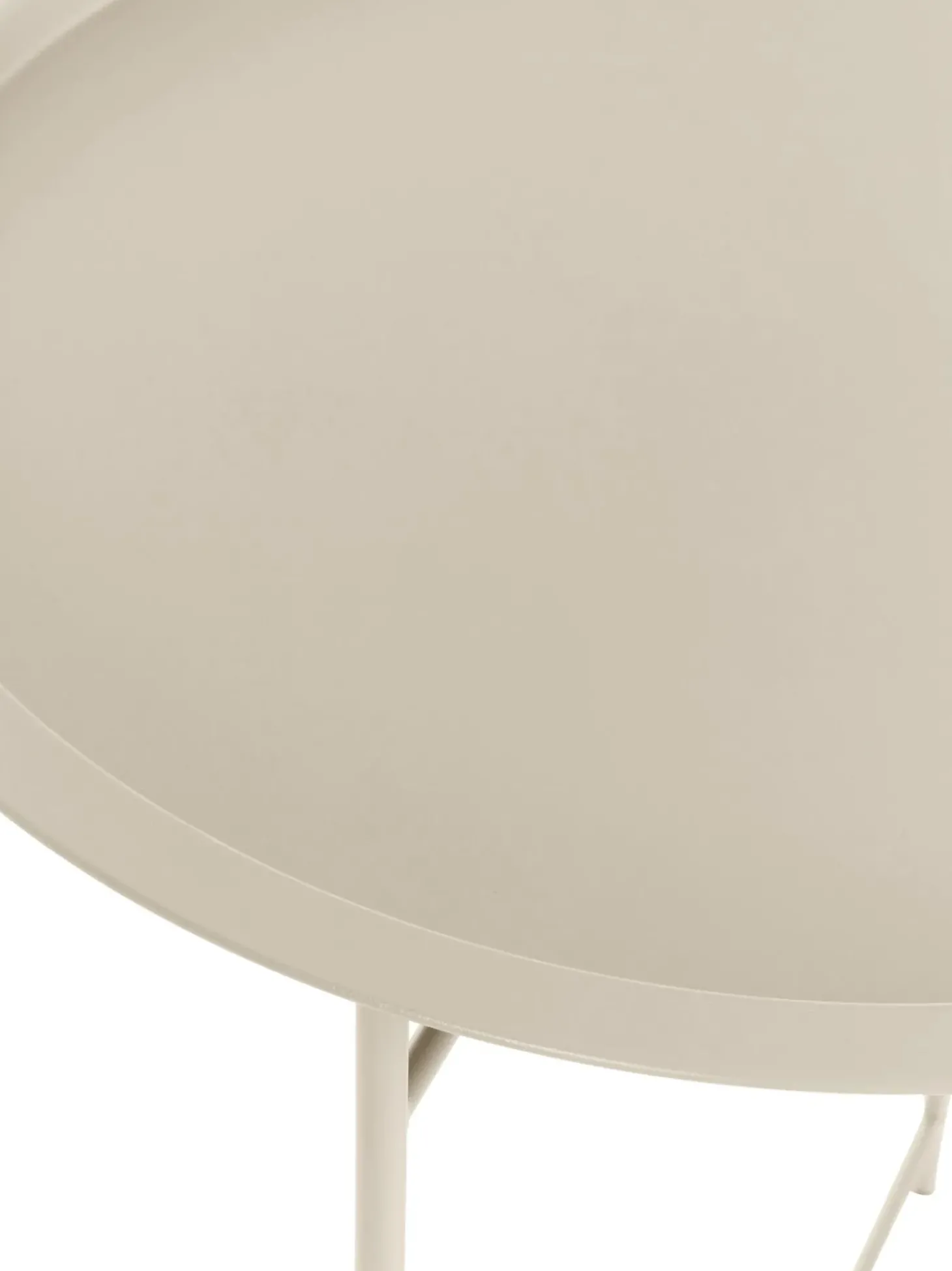 Mesa Auxiliar Con Bandeja Redonda De Metal Sangro