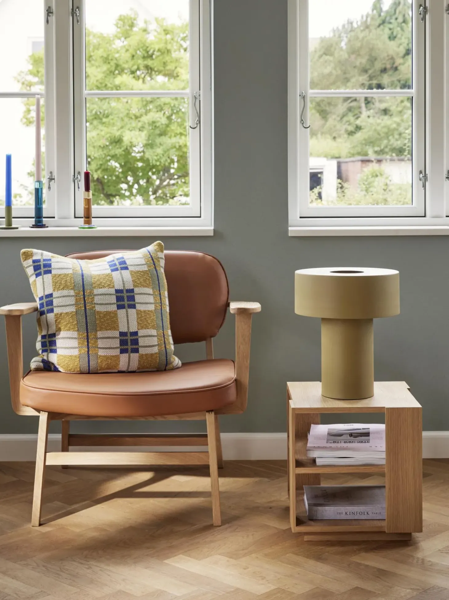 Mesa Auxiliar De Madera Merge