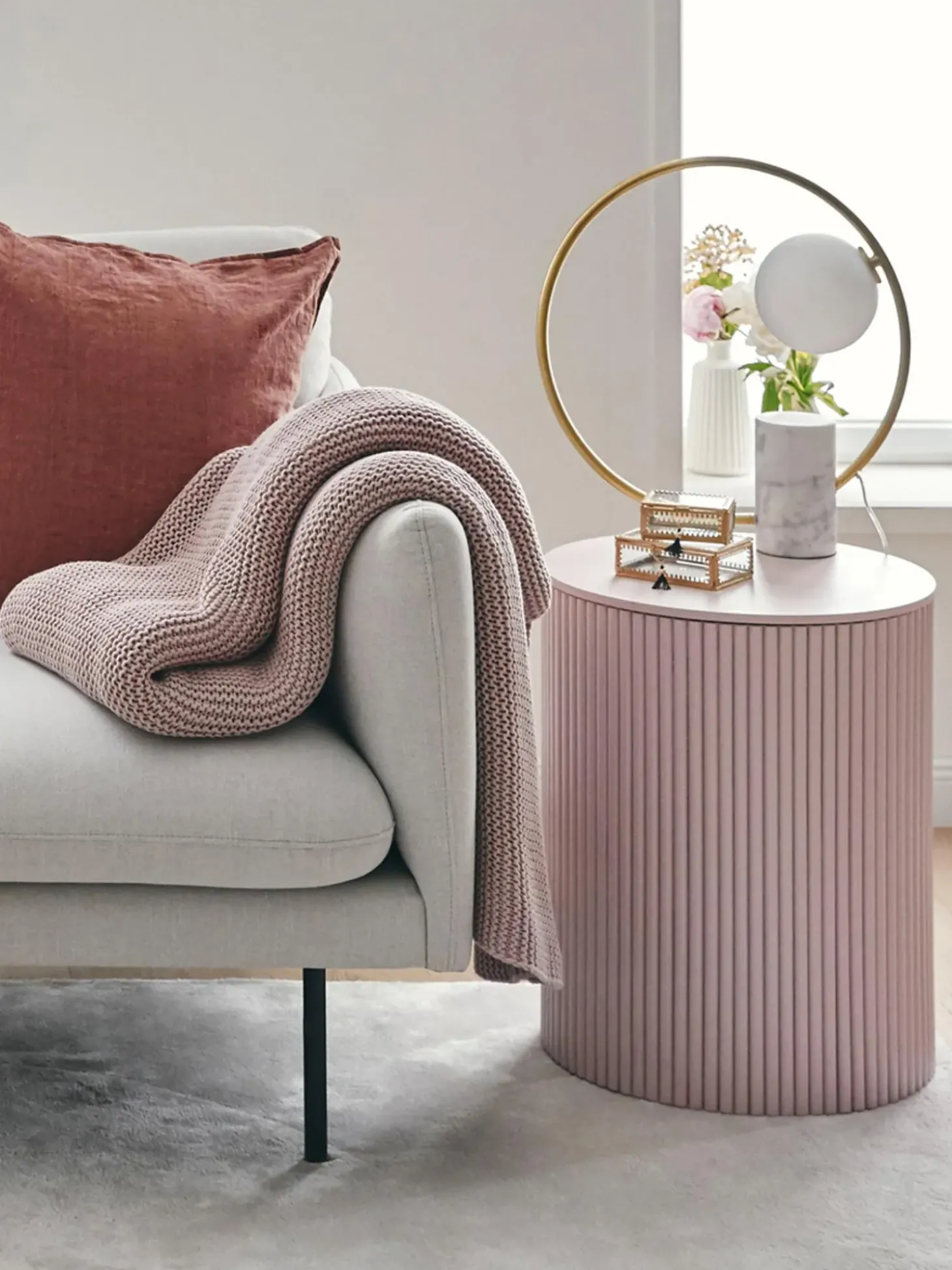 Mesa Auxiliar De Madera Nele, Con Funcion De Almacenamiento