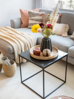 Mesa Auxiliar De Marmol Vince