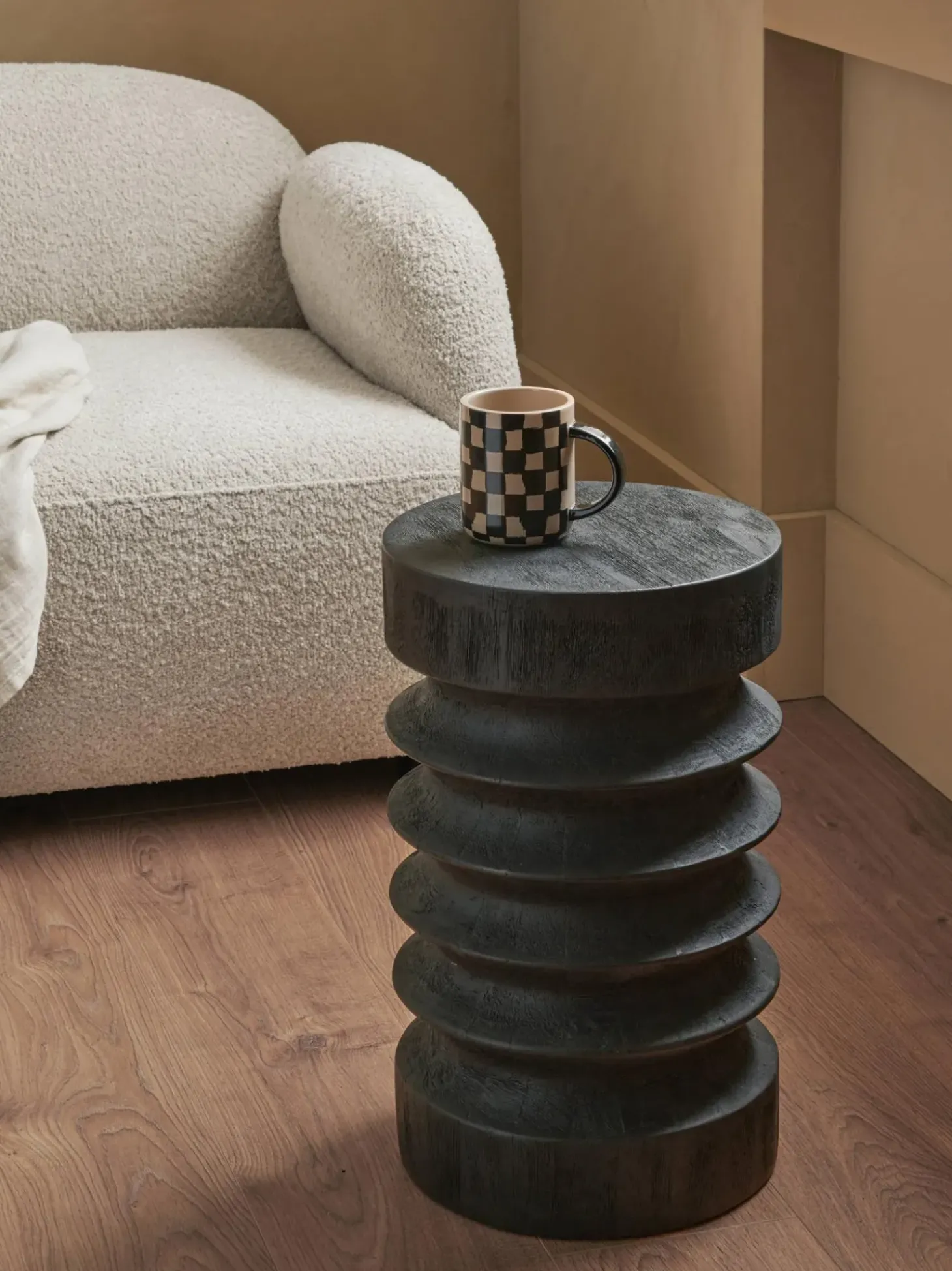 Mesa Auxiliar Redonda De Madera De Mango Ringo