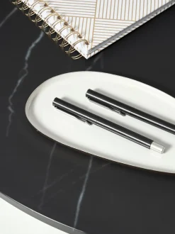 Mesa De Centro Antigua, Tablero De Vidrio En Aspecto Marmol