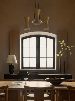 Mesa De Comedor En Madera Clara Androgyne, Tamanos Diferentes