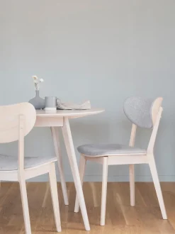 Mesa De Comedor Redonda De Roble Yumi, O 115 Cm