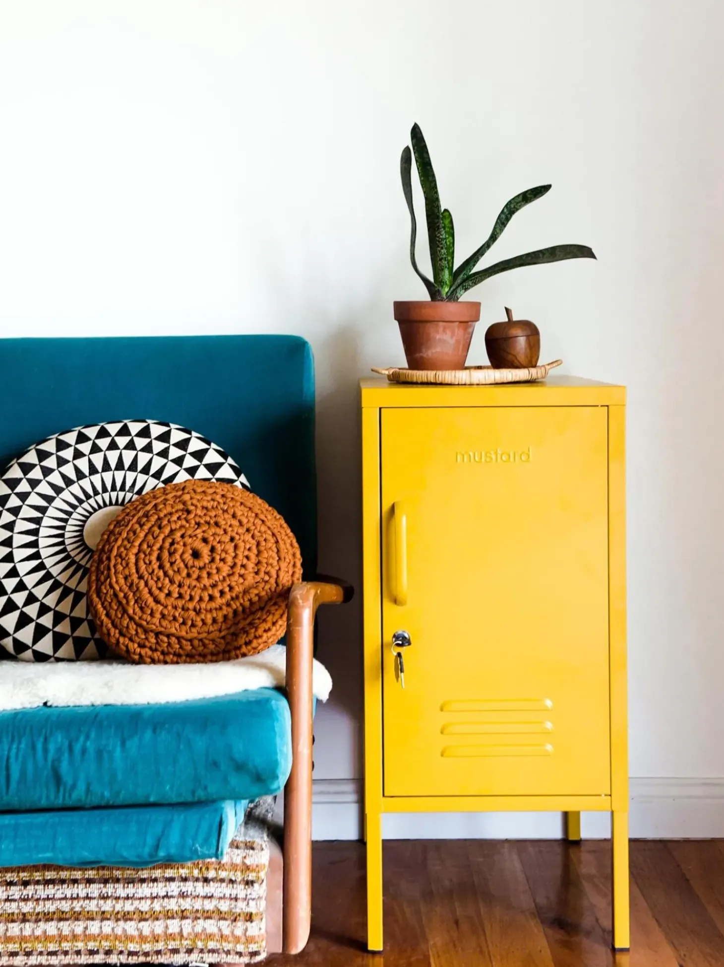 Mesilla De Noche Taquilla De Metal The Shorty, Con Abertura A La Izquierda O Derecha