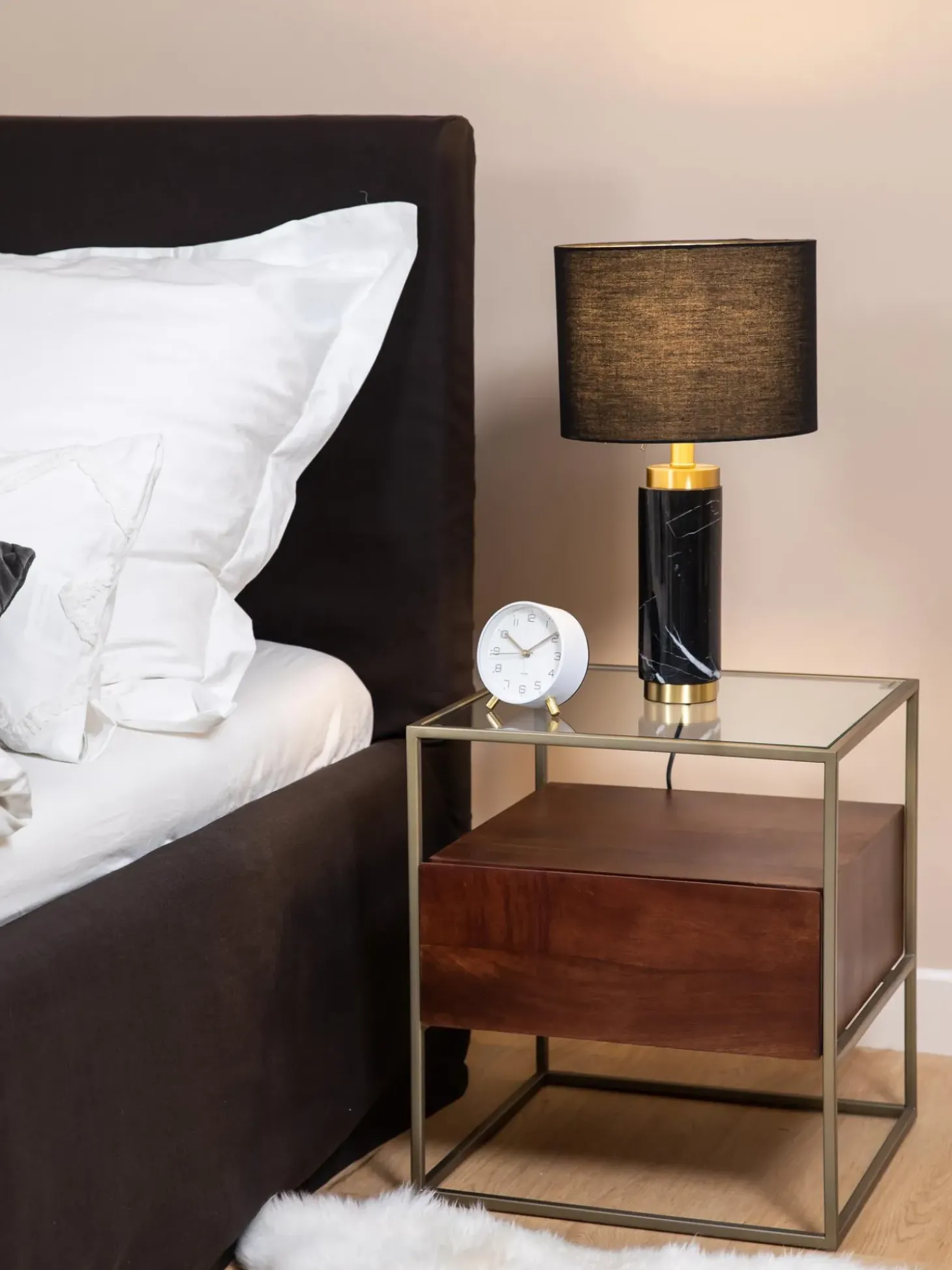 Mesita De Noche Con Cajon Theodor