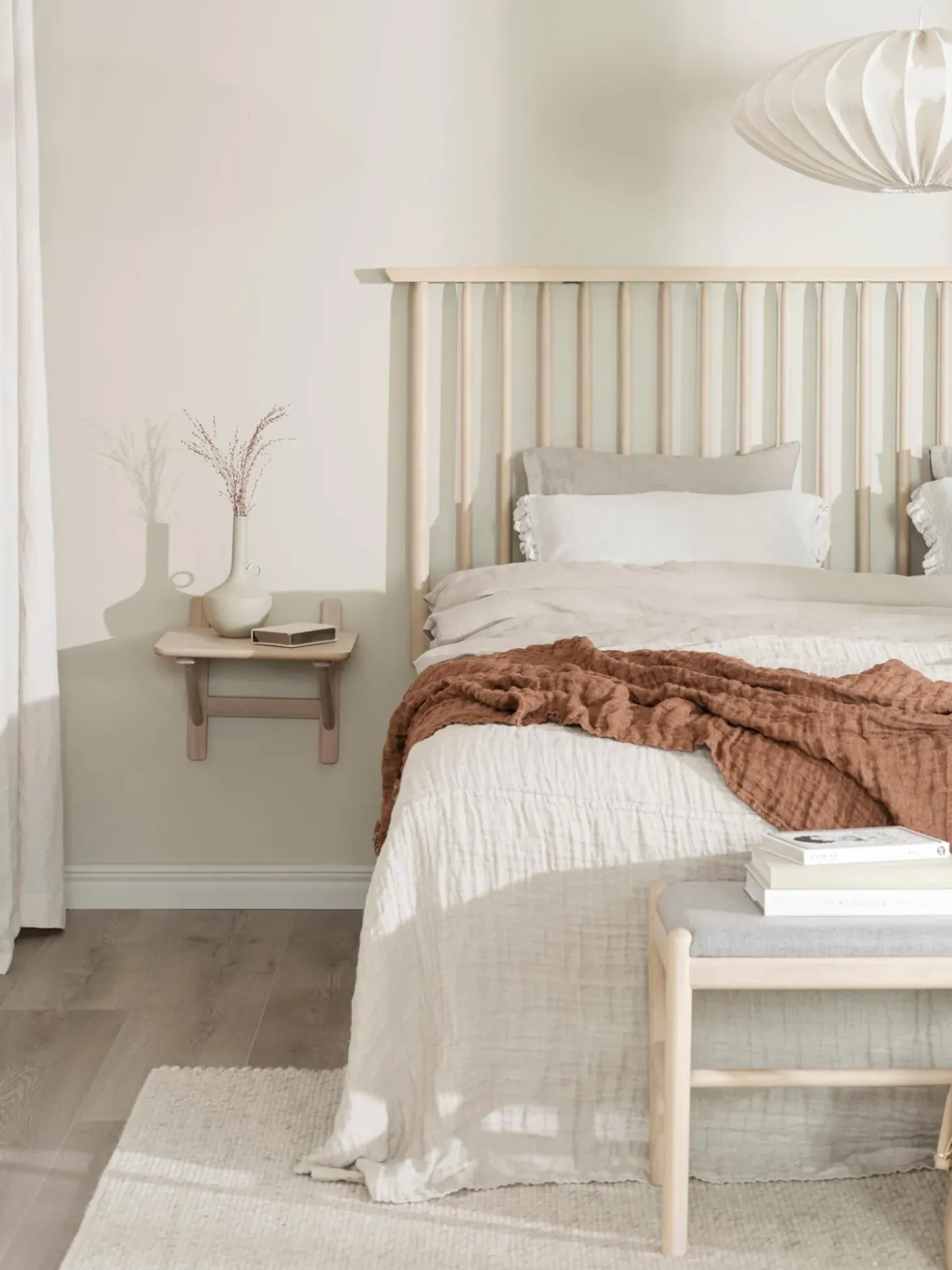 Mesita De Noche De Pared En Roble Camrose