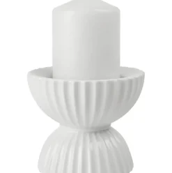 Portavelas De Porcelana Con Relieves Tura