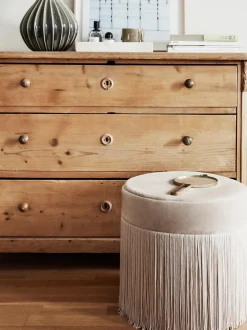 Puf Con Flecos Adriana