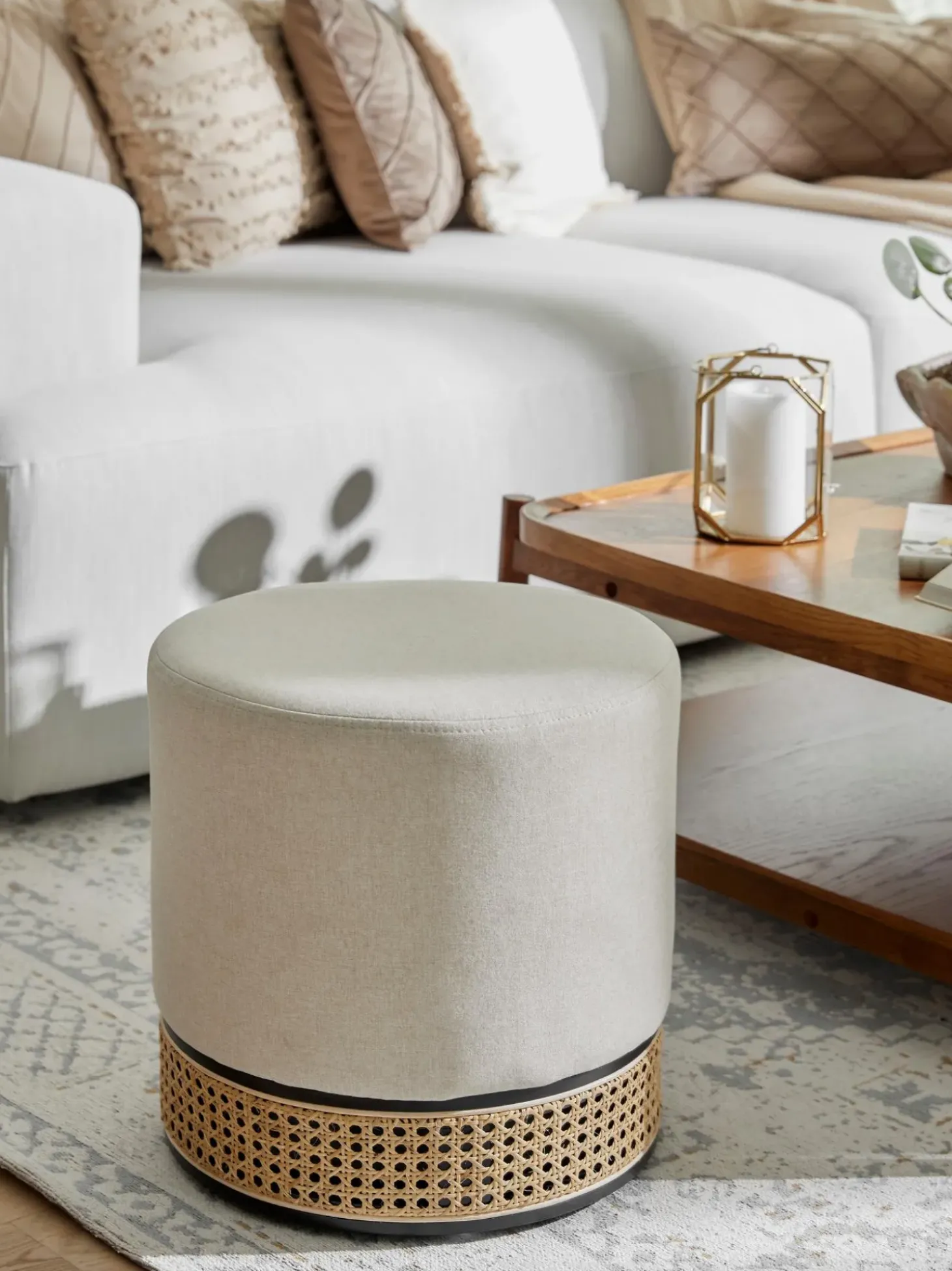 Puf Con Tejido Vienes Mara