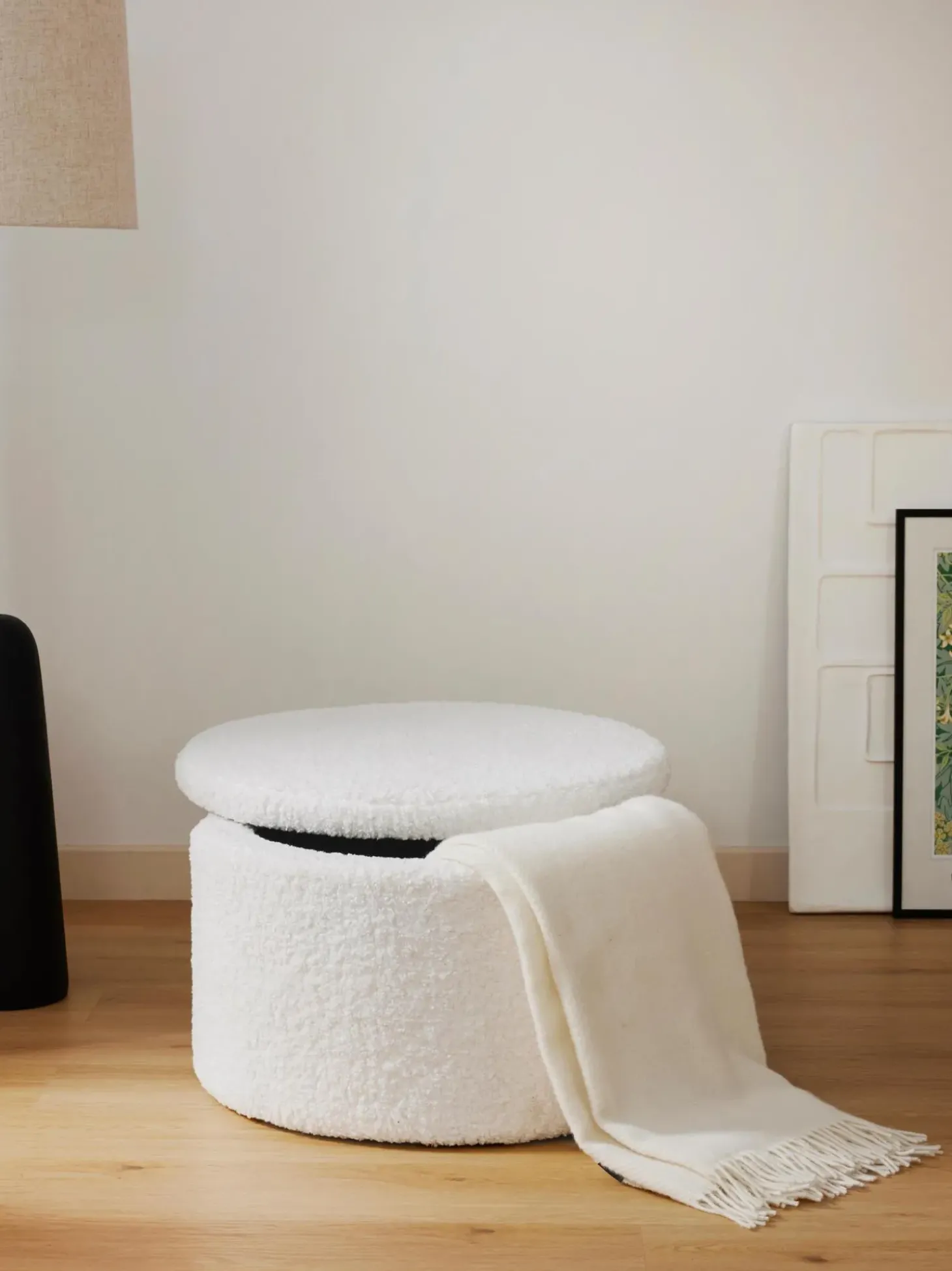 Puf Grande De Borreguillo Alida, Con Espacio De Almacenamiento