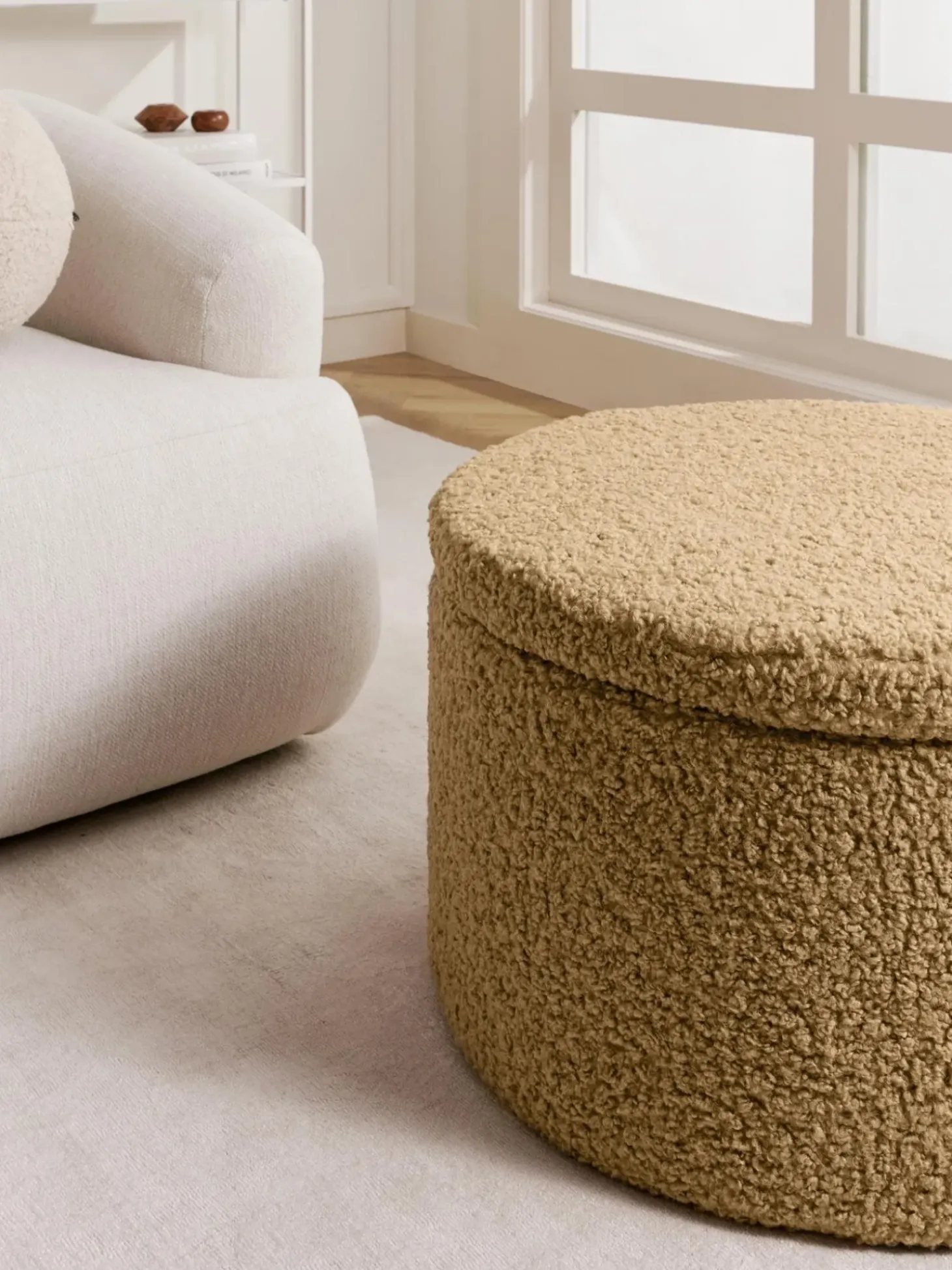 Puf Grande De Borreguillo Alida, Con Espacio De Almacenamiento