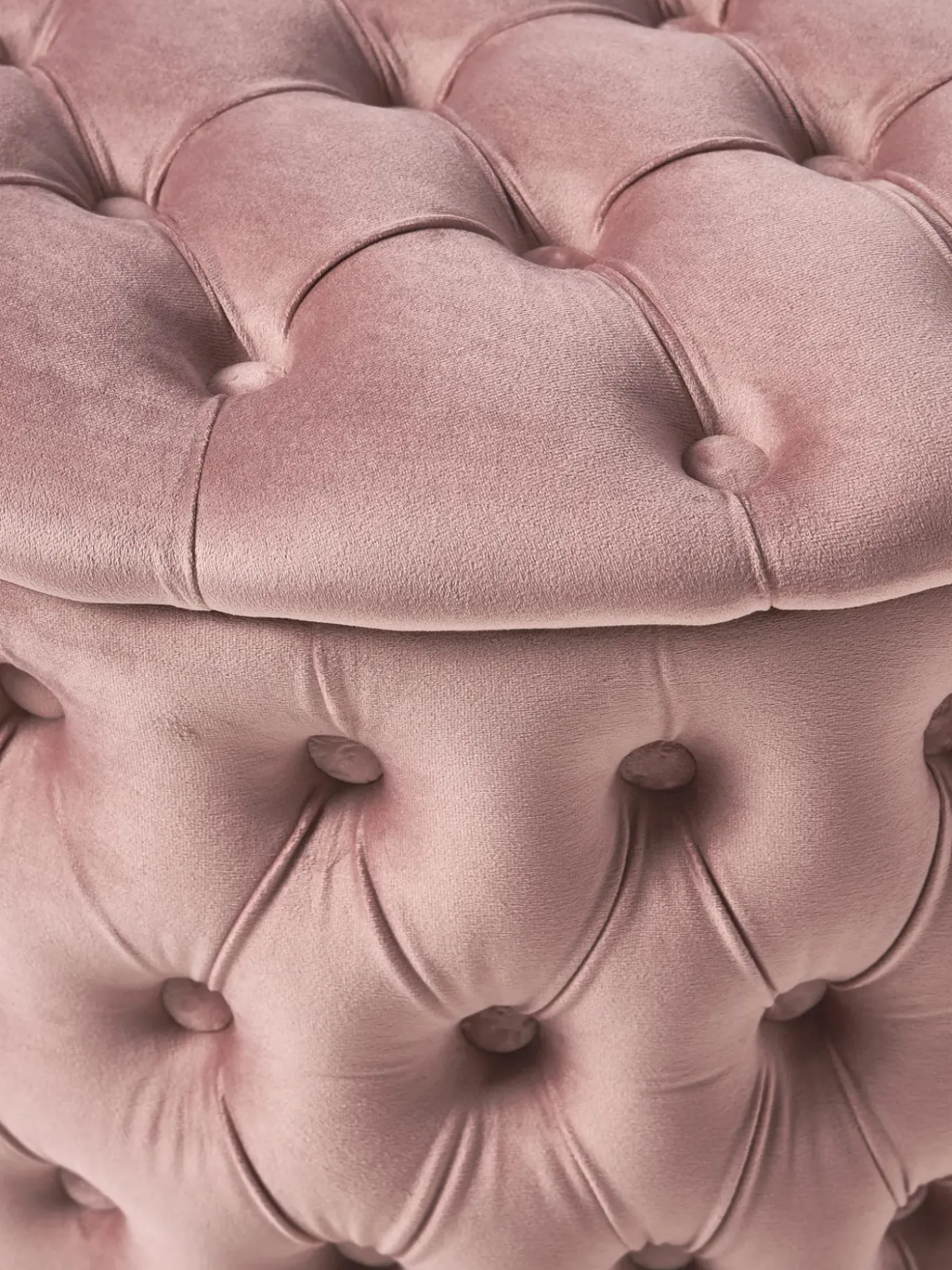 Puf Grande De Terciopelo Chiara, Con Espacio De Almacenamiento