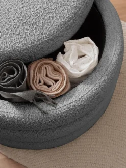 Puf Grande En Tejido Boucle Alto, Con Espacio De Almacenamiento