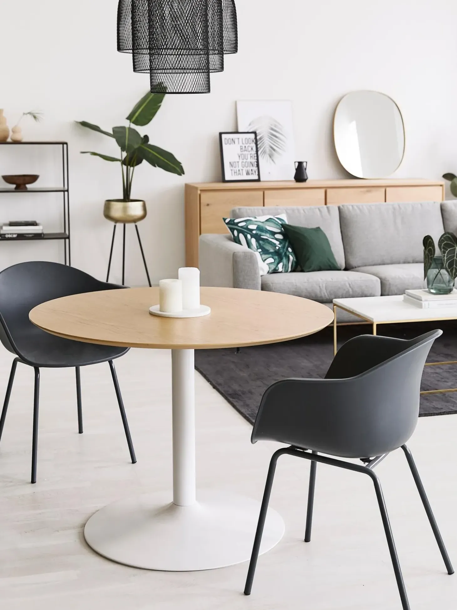 Silla Con Reposabrazos De Plastico Claire